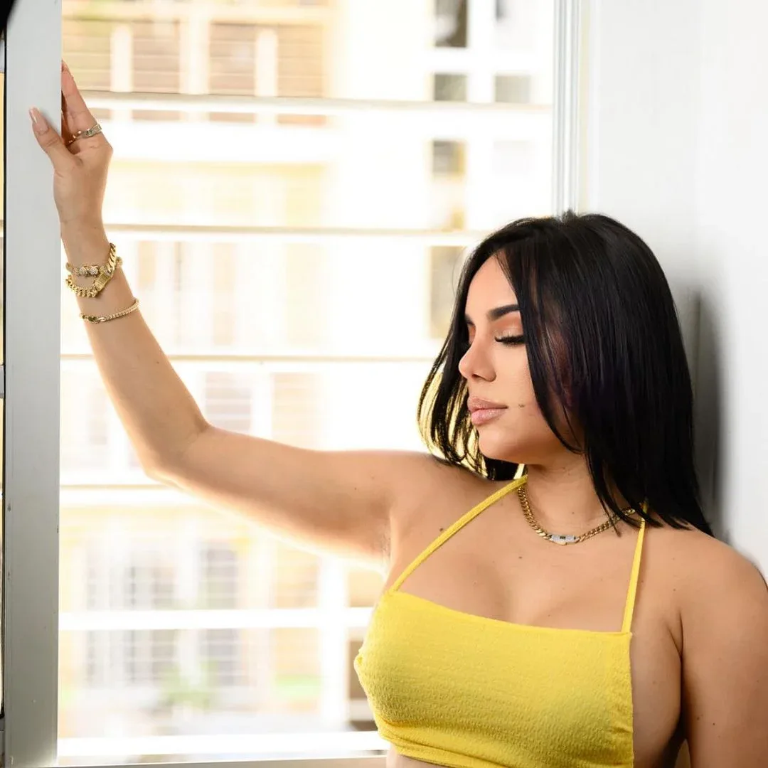 Sol Sanchez photo 5 — Latin, Blogger, Influencer, Model