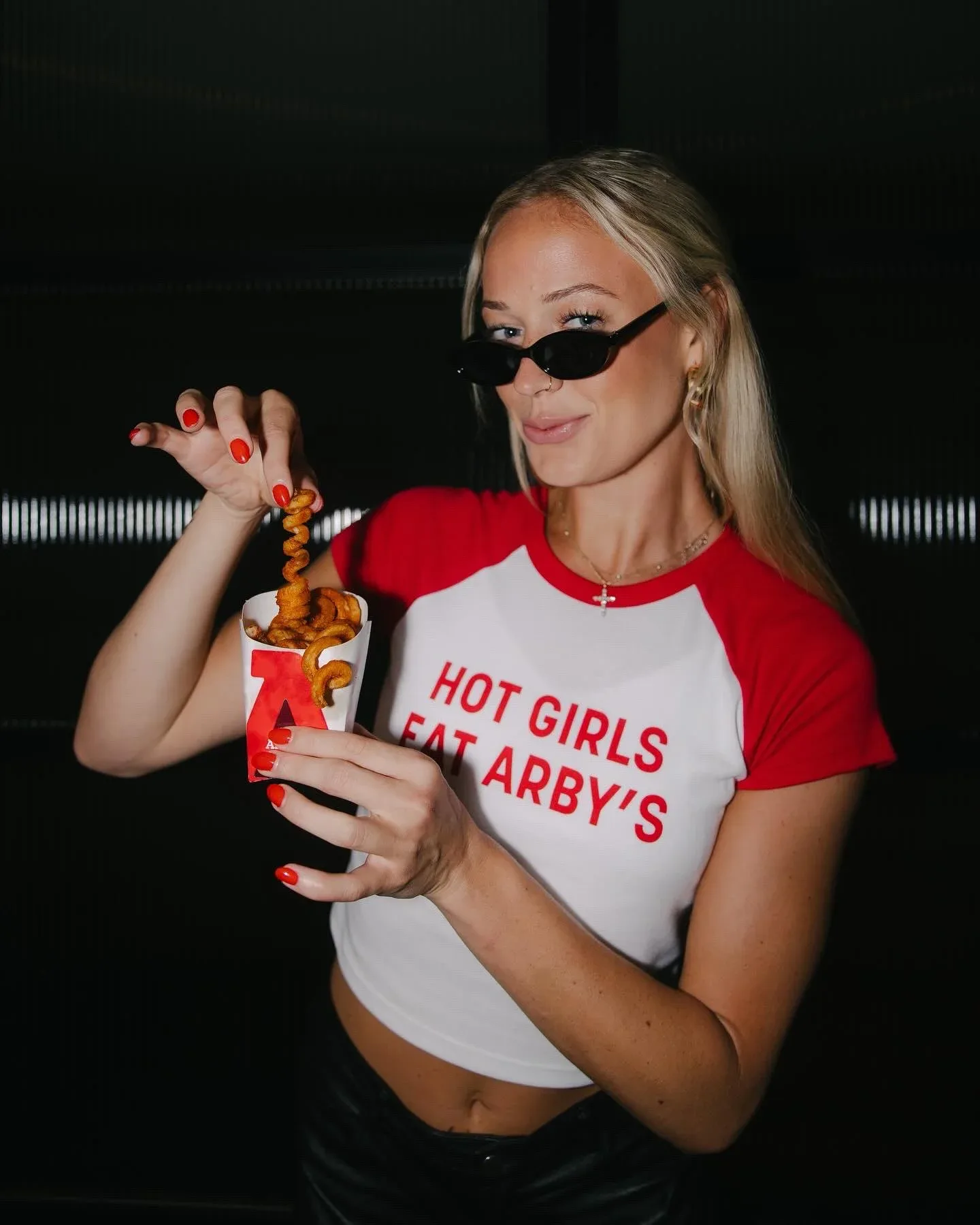 Sophie Cunningham (Athlete) photo 8 — Blonde, Athletic