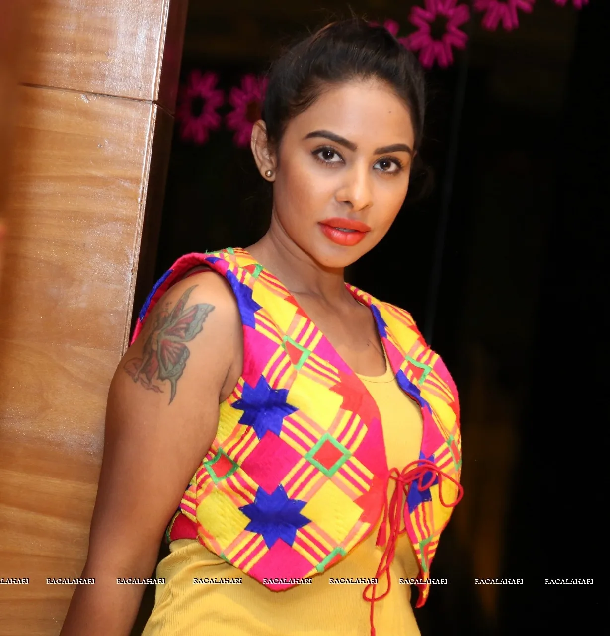 Sri Reddy Mallidi photo 7 — Indian, Black