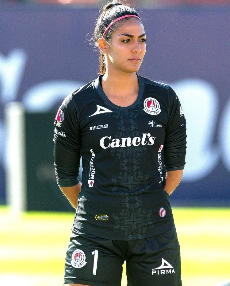 Stefani Jimenez — Sportswoman: Football Player, Mexican