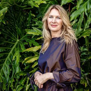 Steffi Graf photo 9 — Athletic, Blue