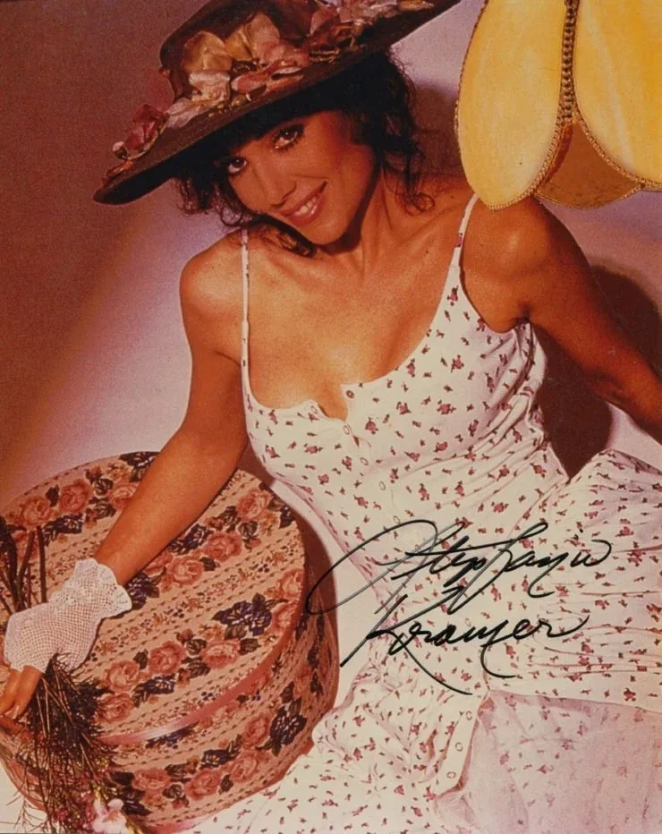 Stepfanie Kramer photo 7 — American, Black