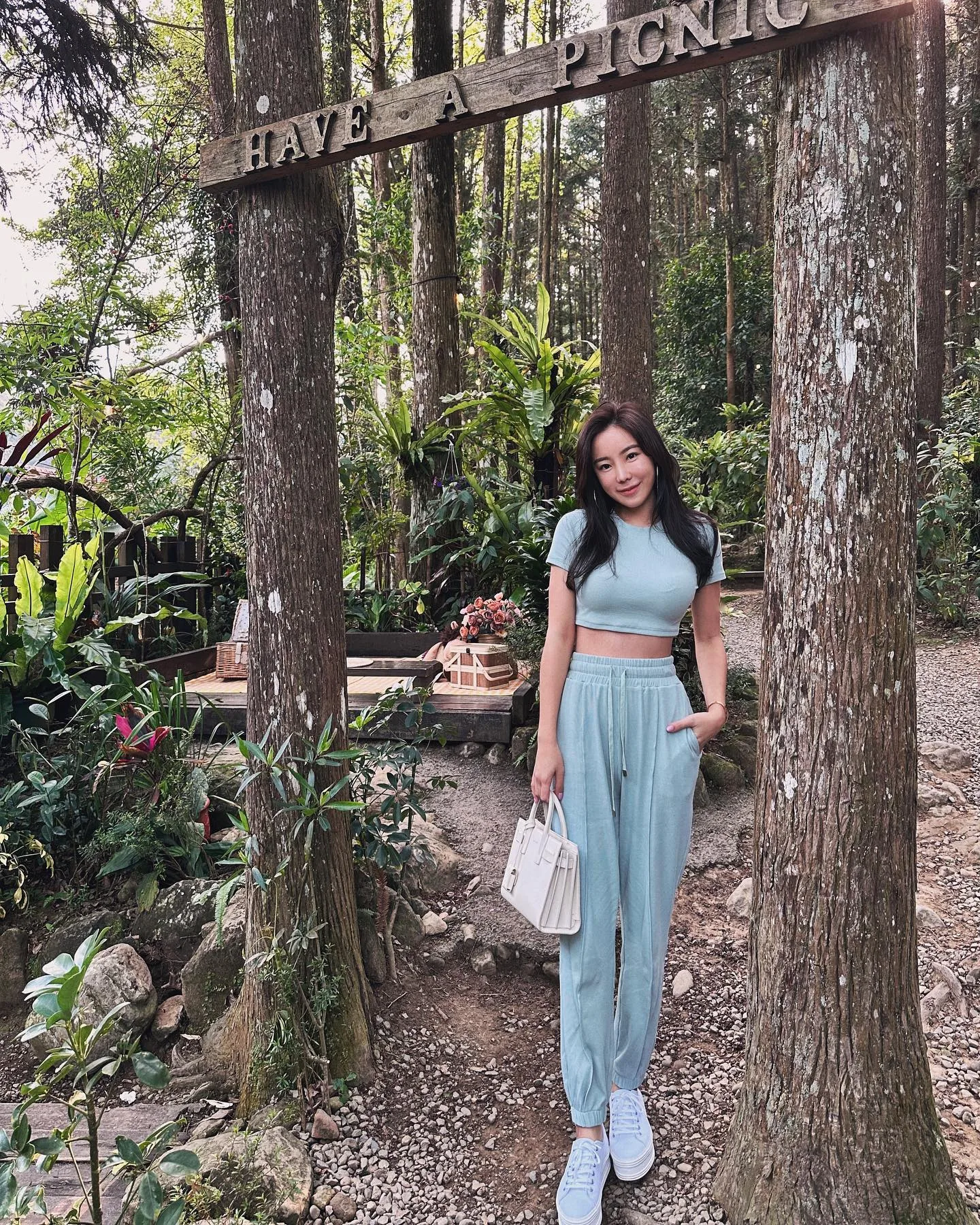 Stephanie Teh photo 18 — Slim, Asian