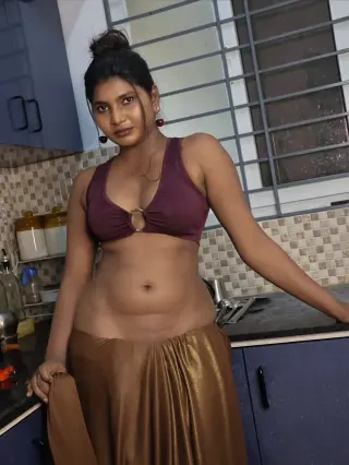 Stephina Alex photo 13 — Indian, Brown