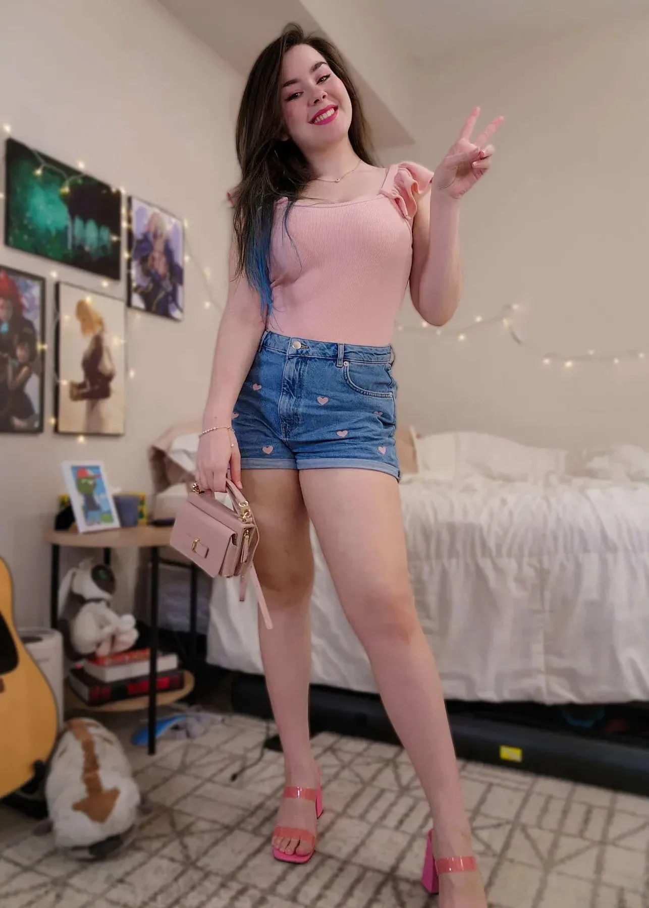Stormfall (Twitch) photo 16 — Brown, Mixed-race (primarily Asian)