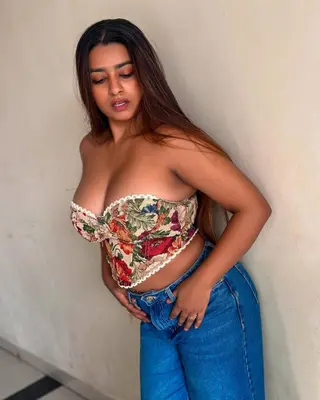 Suhana Khan (Suhu) photo 11 — Asian, Influencer, TikTok Star