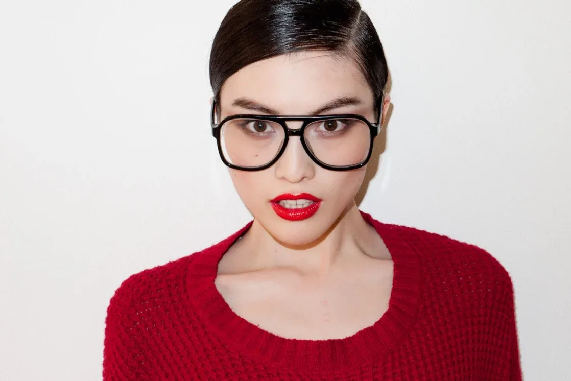 Sui He photo 4 — Brown, Asian
