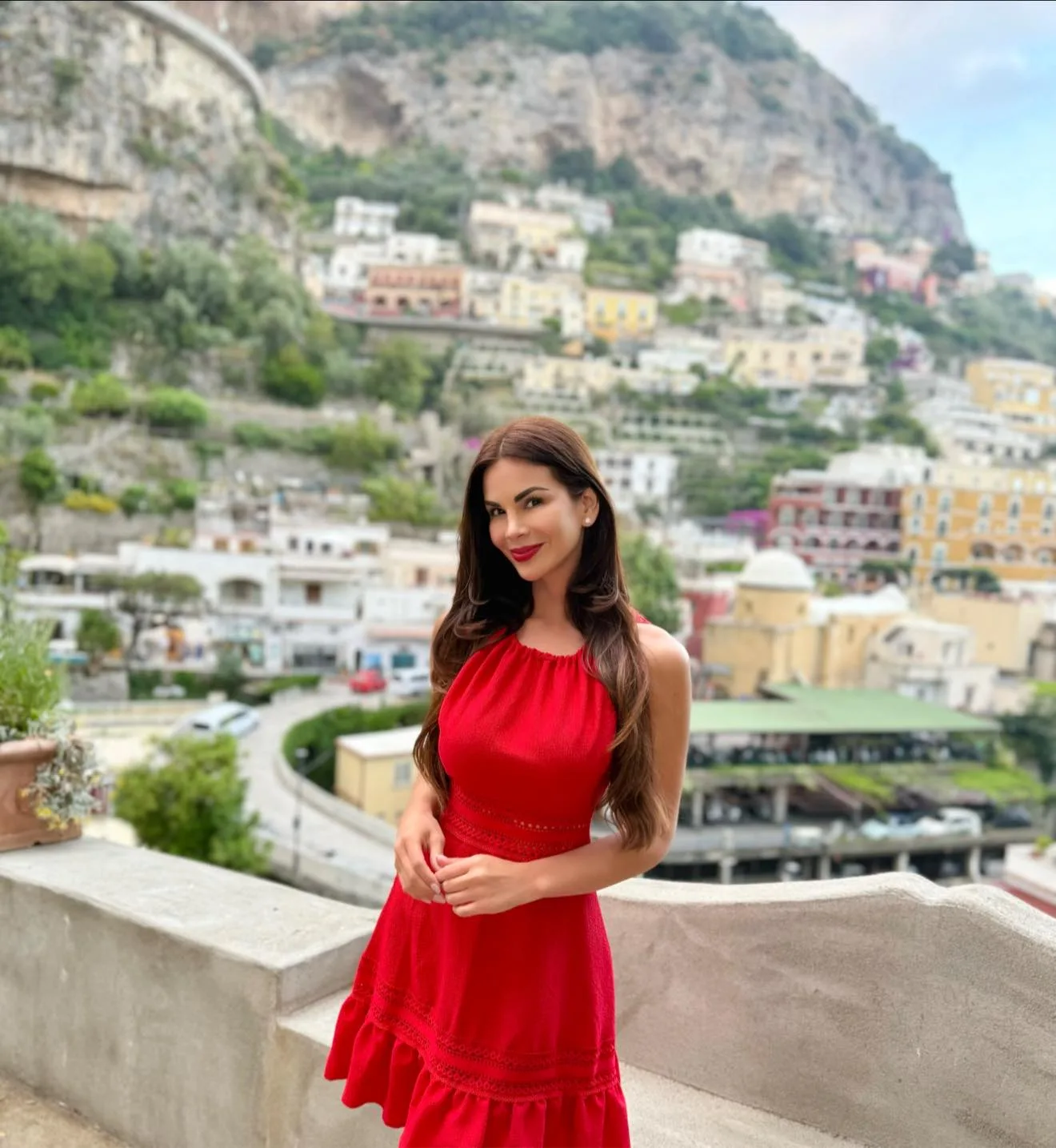 Sully Saenz photo 11 — Latin, Beauty pageant contestant (former), Influencer, TikTok Star, TV Host