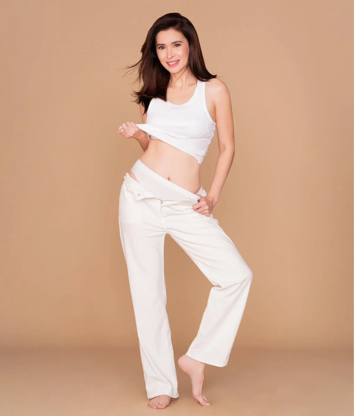 Sunshine Cruz photo 3 — Brown, Mixed-race (primarily Asian)