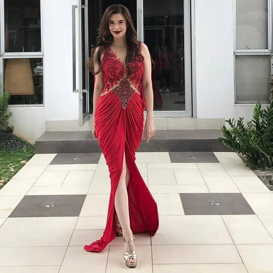 Sunshine Cruz photo 7 — Average, Brown