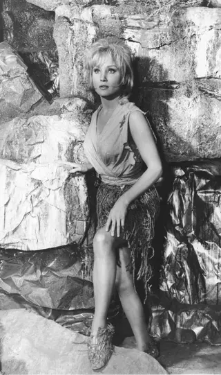 Susan Oliver photo 7 — Blonde, Green