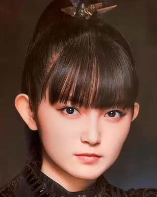 Suzuka Nakamoto photo 6 — Musician:  J-pop Idol, Musician: Singer, Japanese