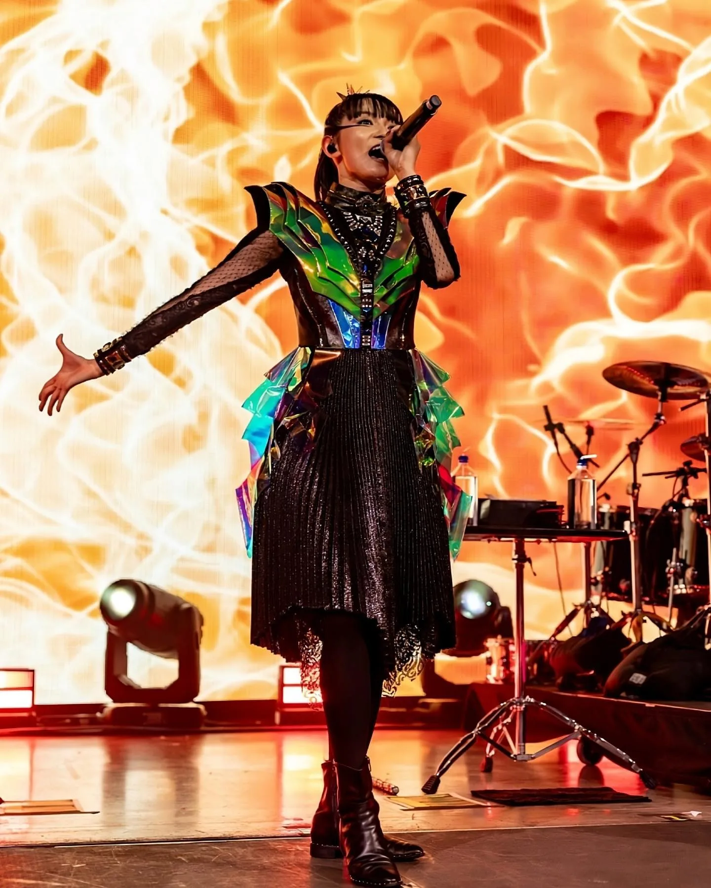 Suzuka Nakamoto photo 7 — Japanese, Black