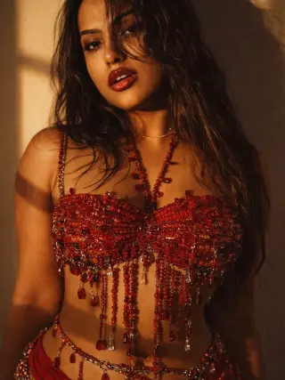Swathi Rapeti photo 8 — Black, Average