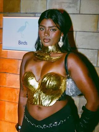Tabitha Mary photo 3 — Chubby, Brown