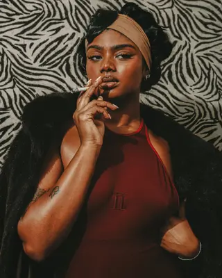 Tabitha Mary photo 8 — Black, Chubby