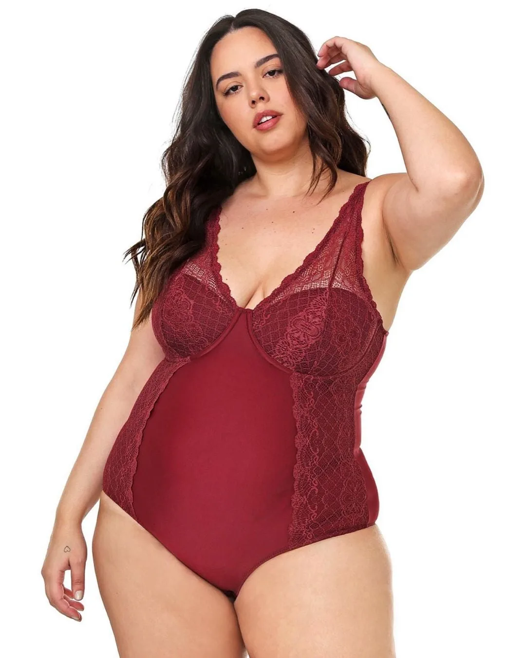 Taiany Borges — Plus Size Model, Brazilian