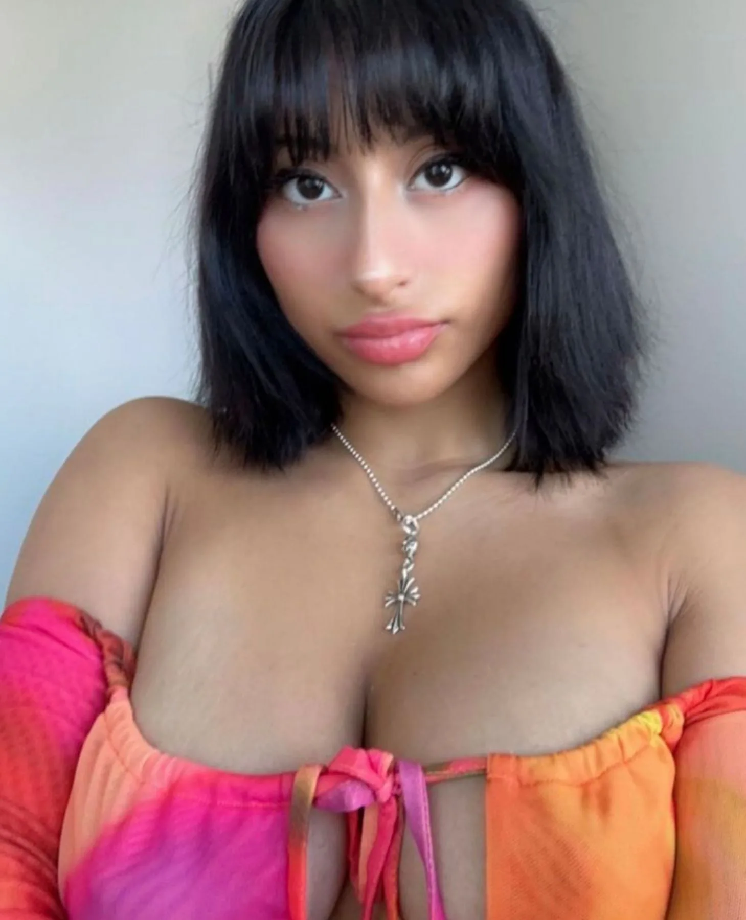 Talia Taylor photo 19 — American, Brown