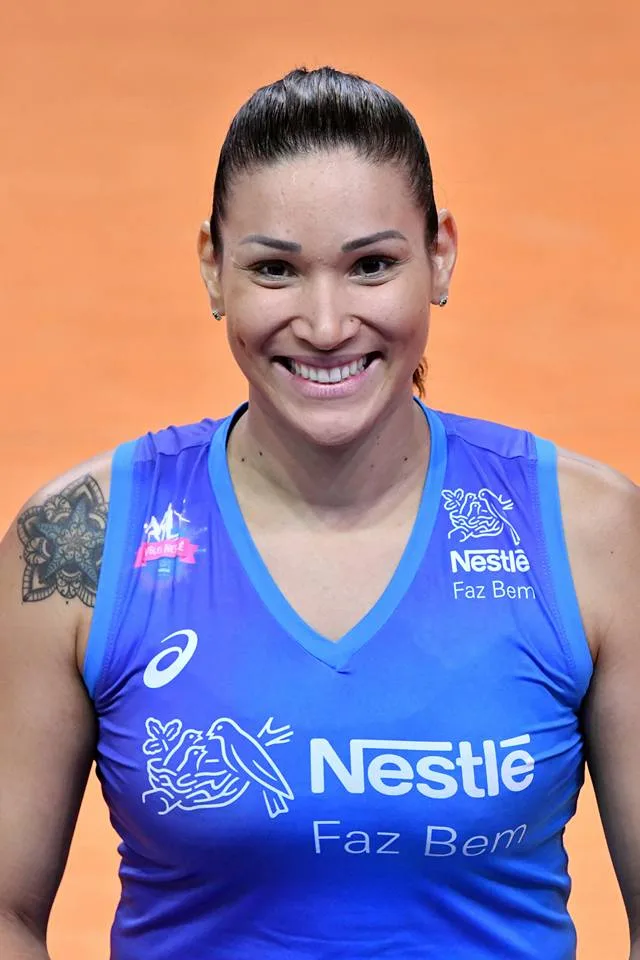 Tandara Caixeta photo 2 — Latin, Sportswoman: Volleyball Player (former)