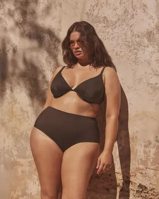 Tara Lynn (Model) photo 9 — BBW, Blue