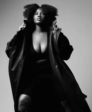 Theresa Meriam photo 9 — Chubby, Brown