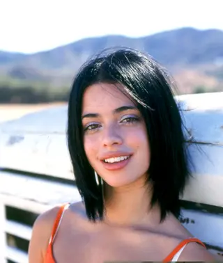 Tina Barrett photo 16 — Brown, Caucasian