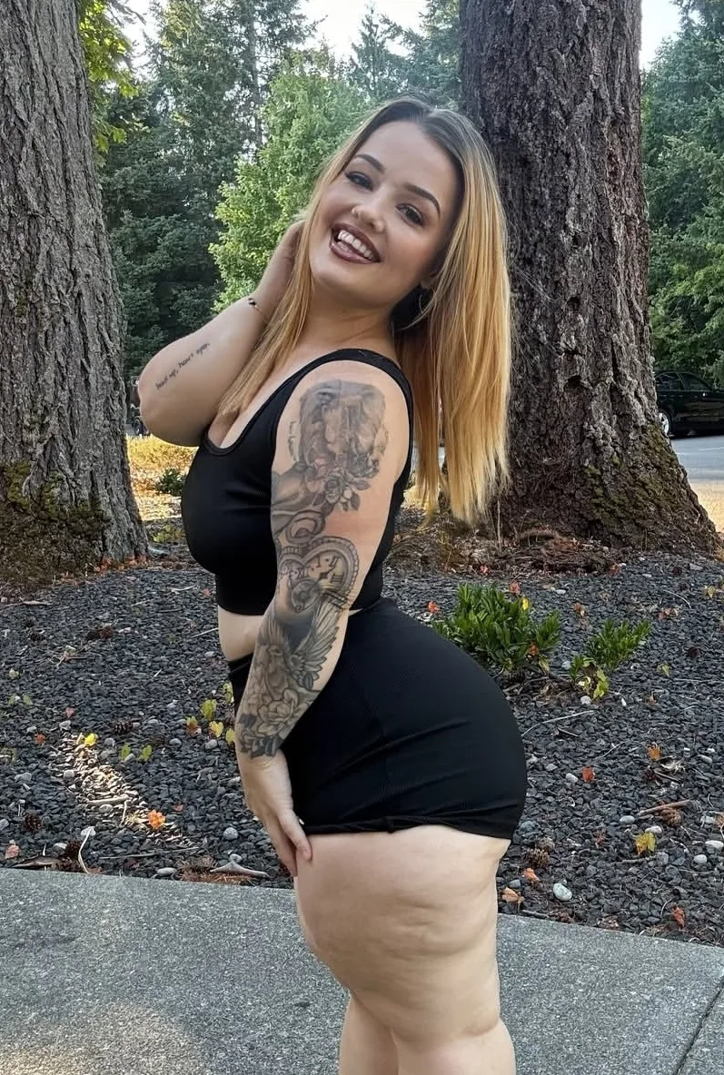 Tineeboo photo 5 — Adult Model, Exotic Dancer, Fetish Model, Plus Size Model, Stripper, American