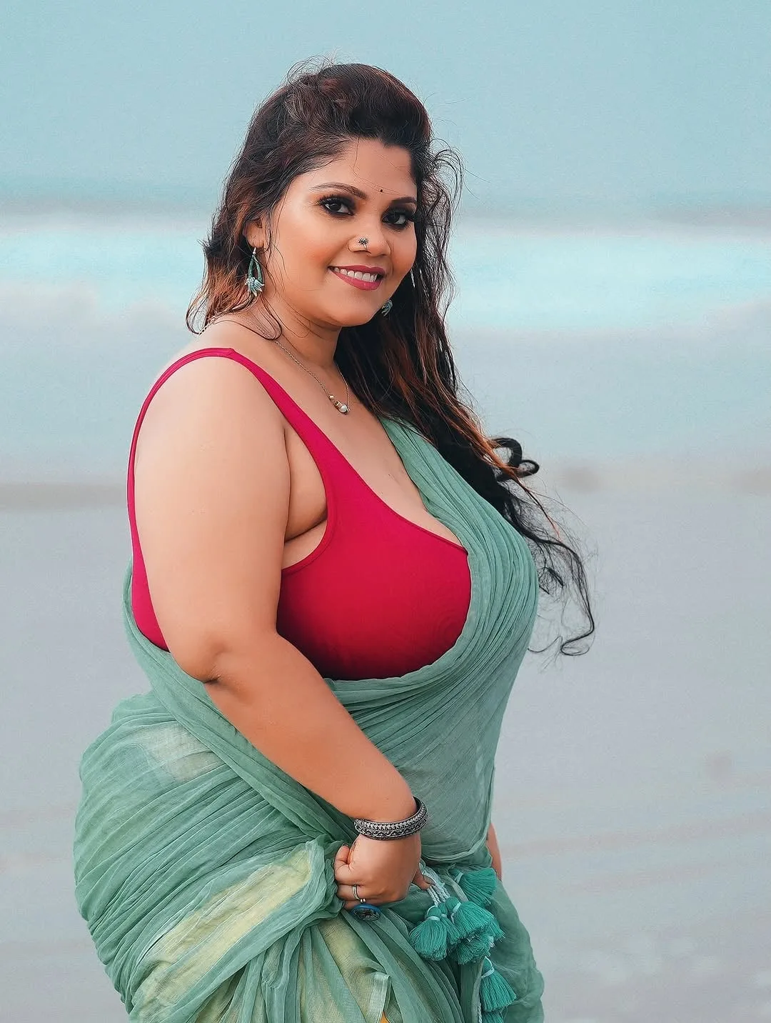 Toral Kapoor photo 3 — Chubby, Brown