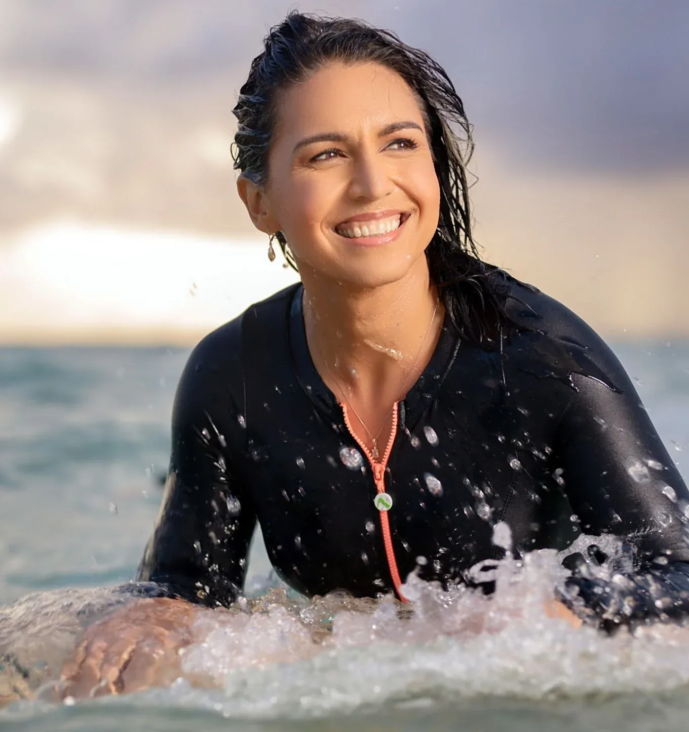 Tulsi Gabbard photo 3 — Average, Brown