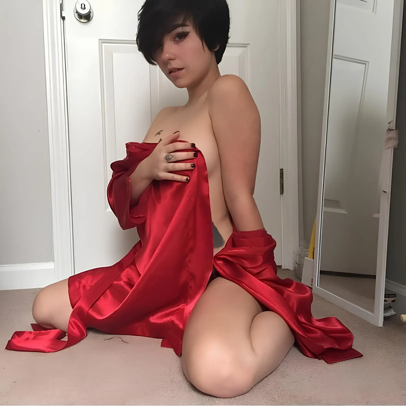 UltraViolet Darling — Adult Model, Camgirl (former), Porn Star, Black