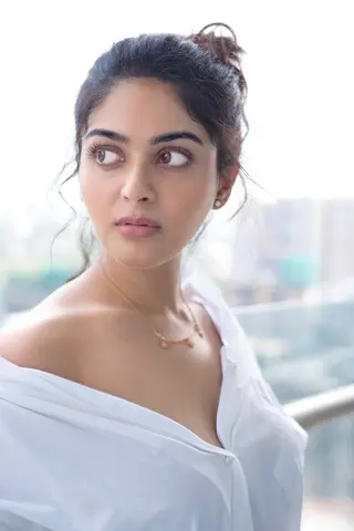 Vaibhavi Shandilya photo 18 — Actress, Indian
