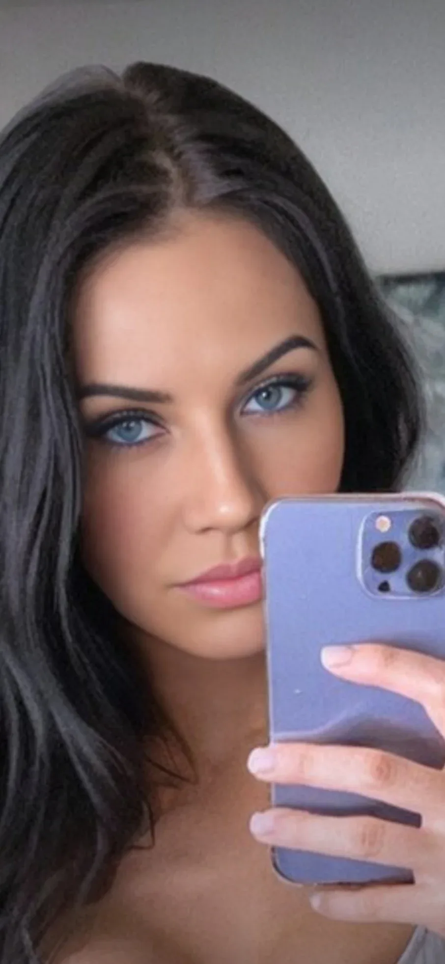 Val Domnenko photo 2 — Black, Blue