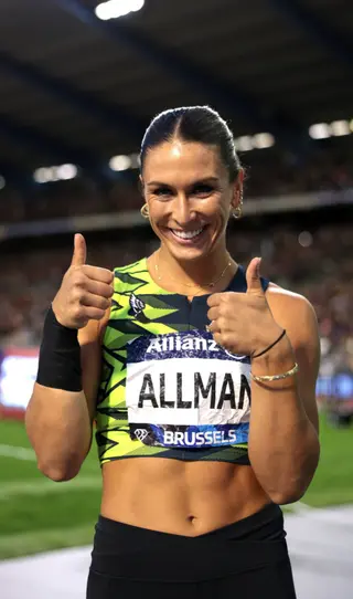 Valarie Allman photo 5 — Caucasian, Sportswoman: Athlete