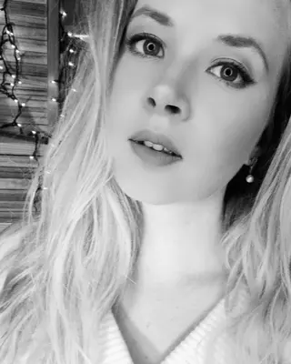 Valeriya ASMR photo 2 — Blonde, Slim