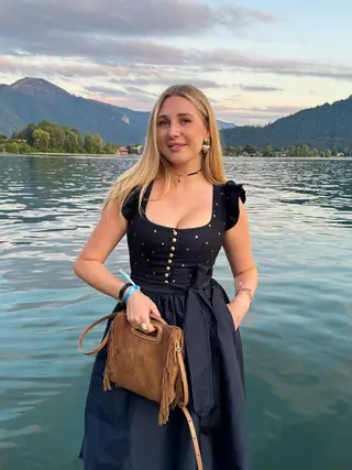 Vanessa Stogmeier photo 5 — Blogger (former), Influencer, Podcaster, German