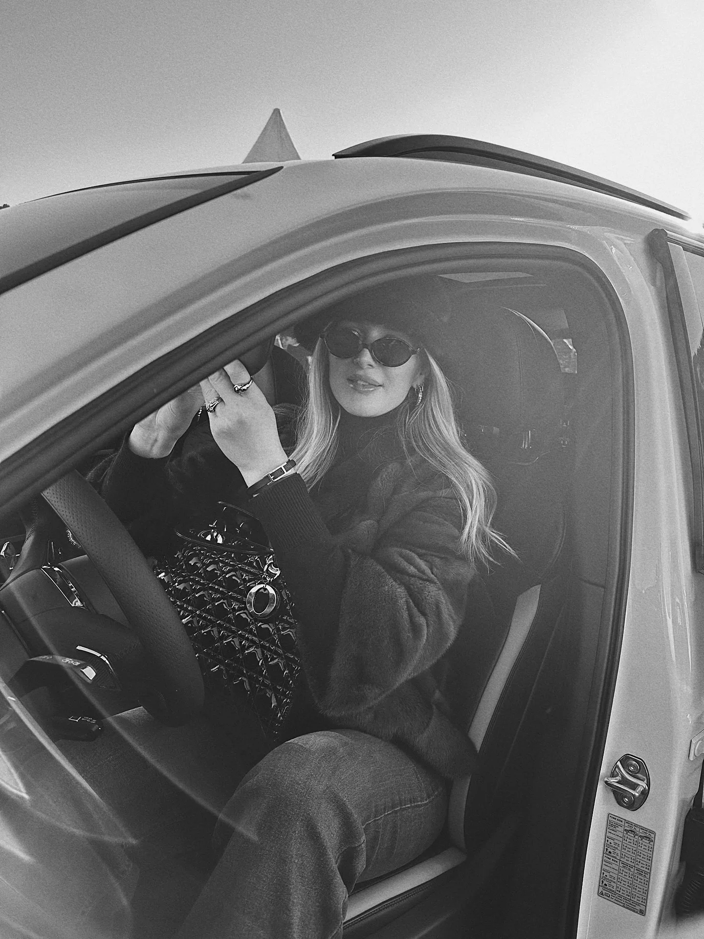 Vanessa Stogmeier photo 9 — Caucasian, Blogger (former), Influencer, Podcaster