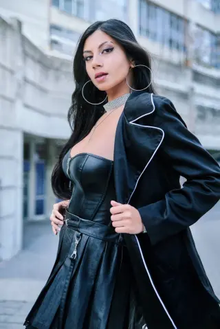 Vanessa Vixen photo 7 — Canadian),  (Bangladeshi),  (Guyanese, Black