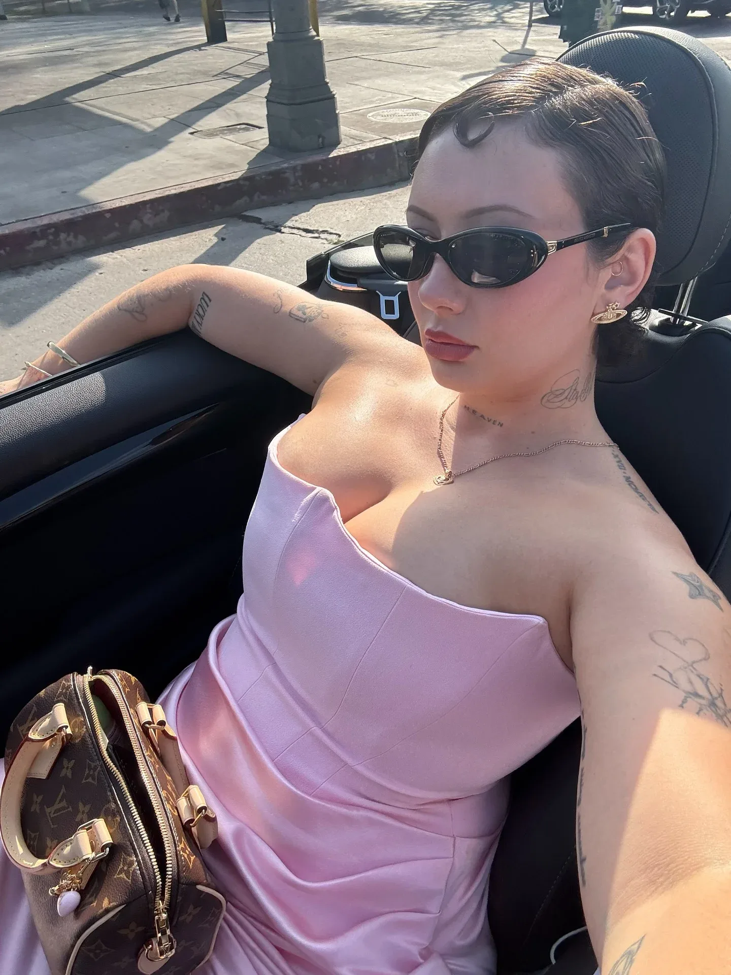 Vanillamace photo 16 — Content Creator (Non-Adult), Digital Creator, Gamer, Model, American