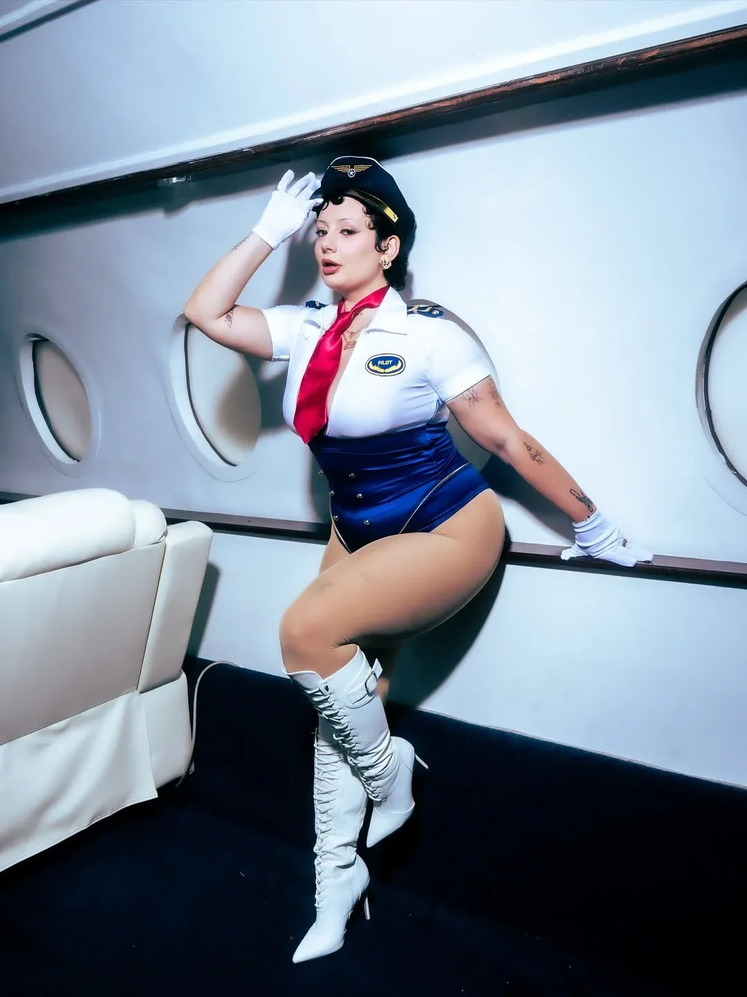 Vanillamace photo 19 — Caucasian, Content Creator (Non-Adult), Digital Creator, Gamer, Model