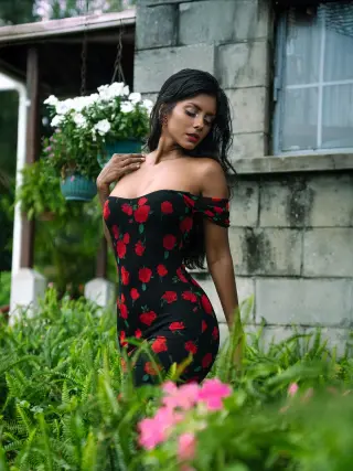 Vanita Dalipram photo 14 — Black, Slim
