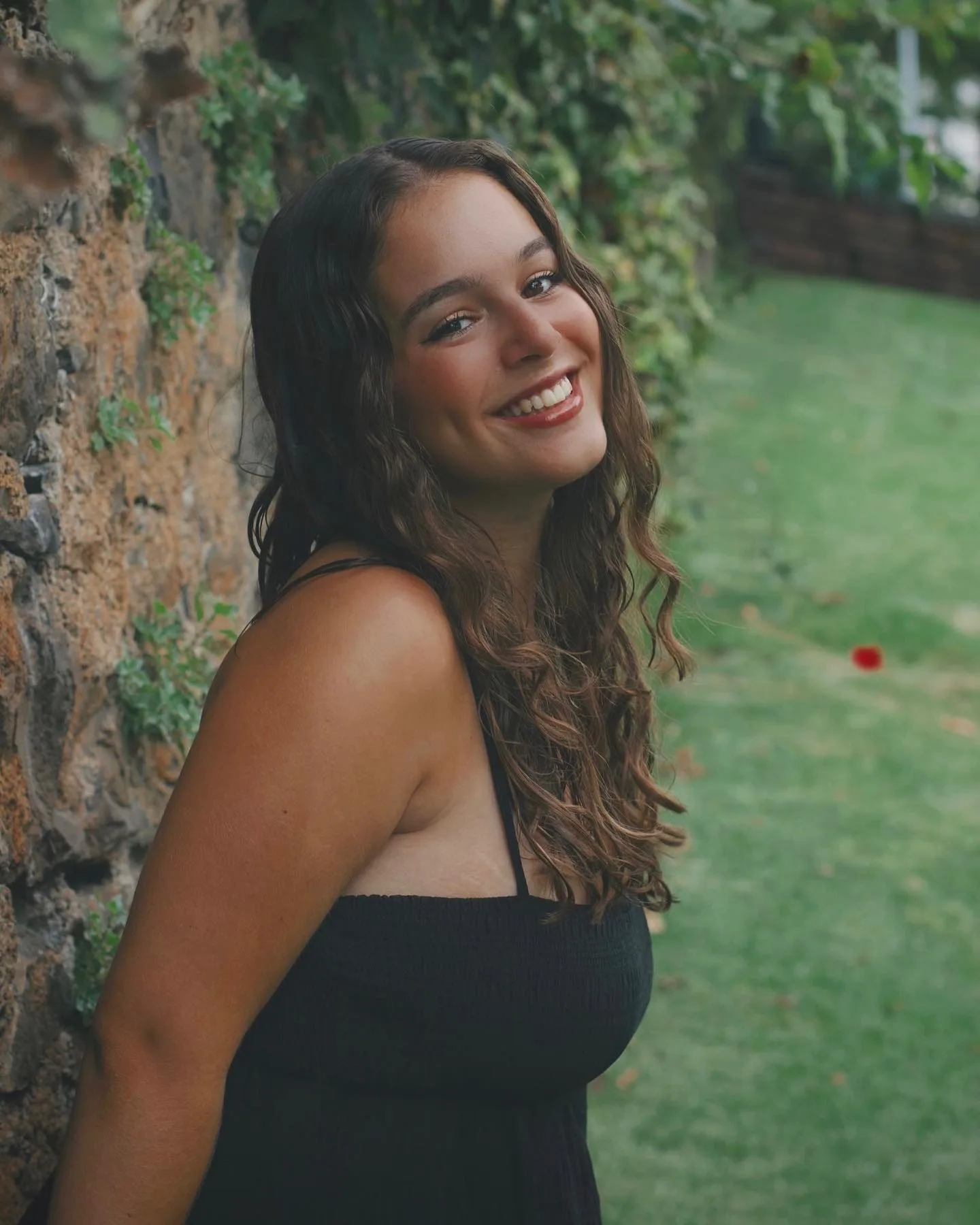 Vera Branco photo 14 — Brown, Average