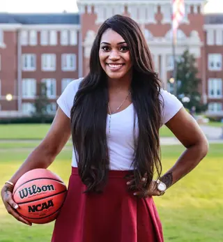 Victoria Vivians photo 7 — Black, Athletic