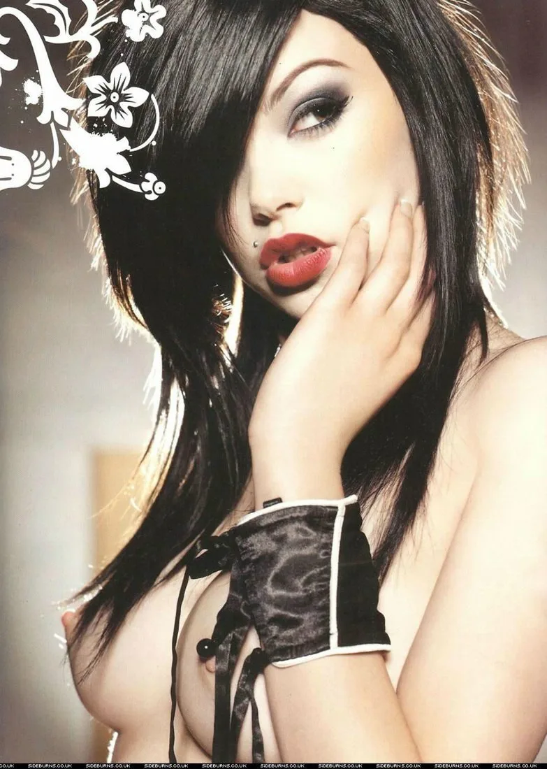 Vikki Blows photo 12 — Actress, Adult Model, Director, Glamour Model, British
